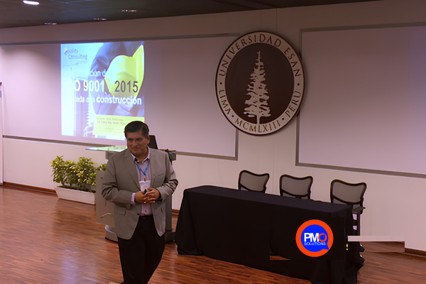 Ponencia académica universitaria sobre ISO 9001
